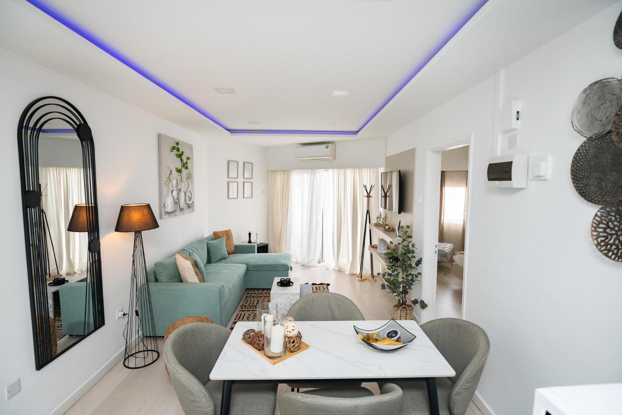 Lazuli Beach & Pool Apartment 501 Ларнака Экстерьер фото